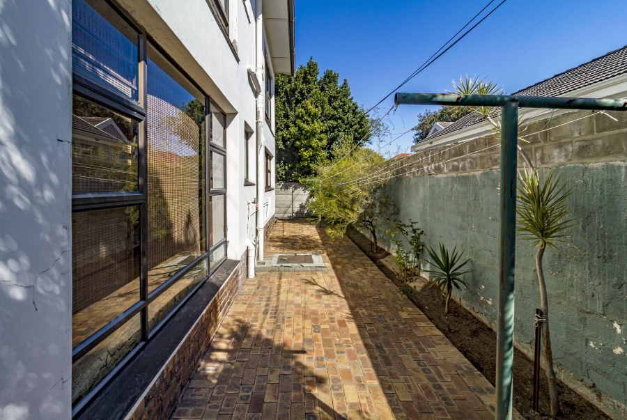 5 Bedroom Property for Sale in Lochnerhof Western Cape